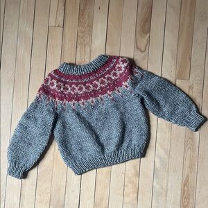 Child’s Hand Knit Nordic Icelandic Sweater Grey and Pink Classic 4-5 yrs
